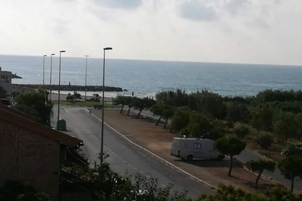 Apartamento Playa Canet บาเลนเซีย ภายนอก รูปภาพ